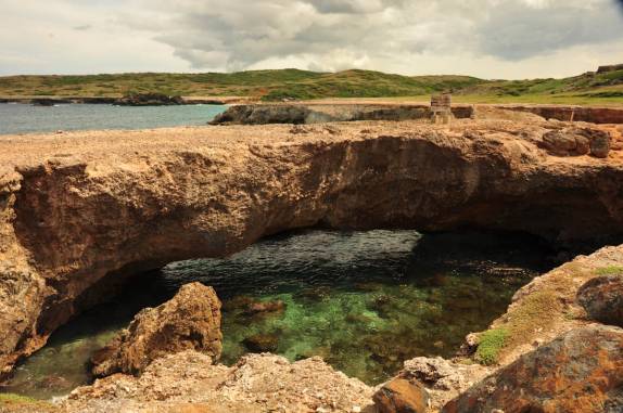 A 'Ponte de Pedra', uma das atrações turísticas da ilha de Aruba
